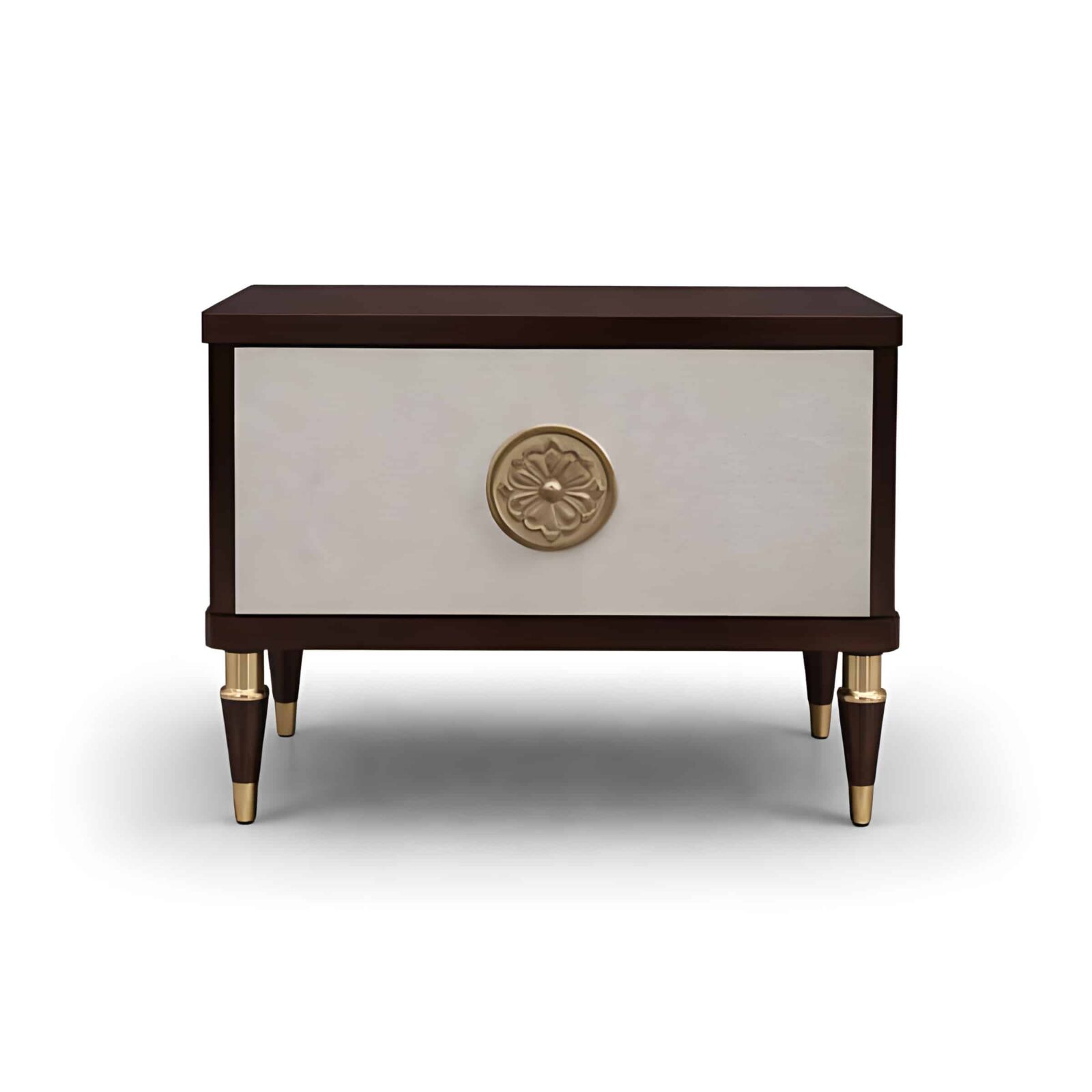 Bedroom set furniture finish and room styling view - image 61655