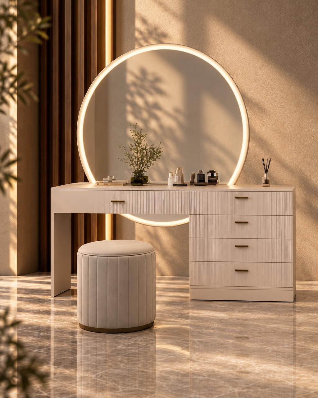 Tova Dresser Set