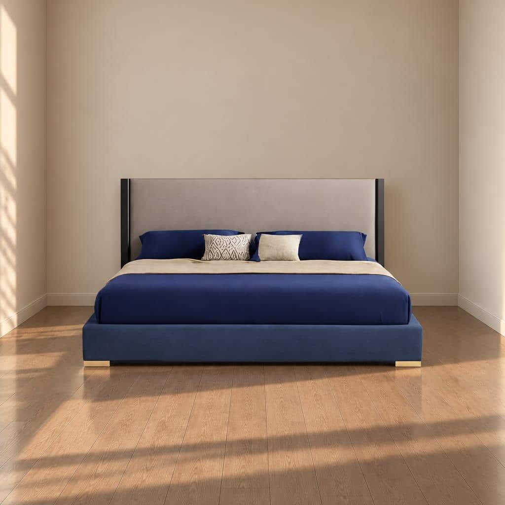 Bedroom set furniture finish and room styling view - image 59058