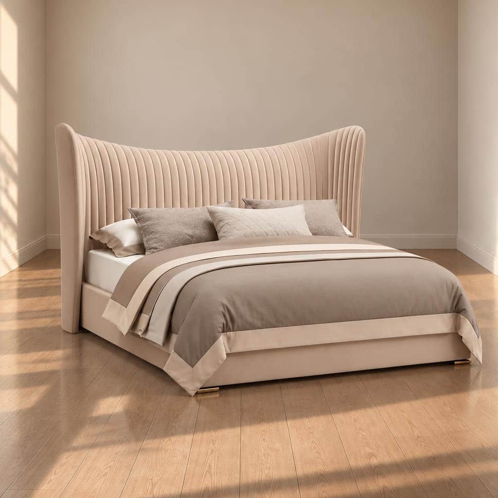 Bedroom set furniture finish and room styling view - image 65558